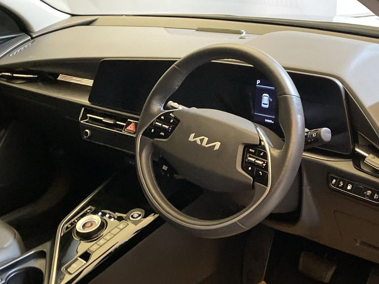 Kia Niro Photo spincars-afdf92d79c812c089f9654371b8786a0ef6c748e.jpg