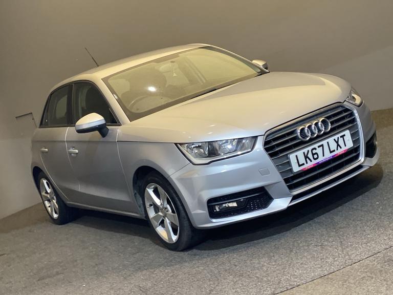 Audi A1 Photo spincars-ba82b40f09746b9be314a80c505ef5600fe0bd7c.jpg