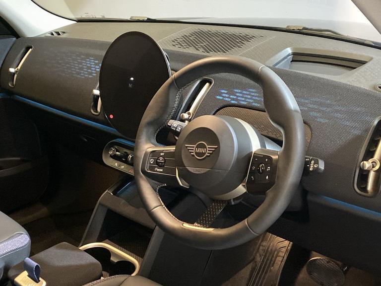 MINI Countryman Photo spincars-bb704fb1f7bfebd773d61235978d9ad1f1cfcf97.jpg