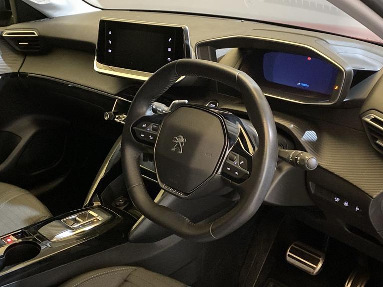 Peugeot 208 Photo spincars-bd7825a8fb7e430a58dee422ae32fc6f78c640cf.jpg