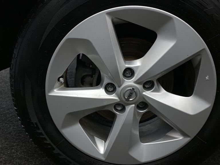 NISSAN QASHQAI Photo spincars-c06f05dae132297c0d40e9ec3bb64f4a997199d1.jpg
