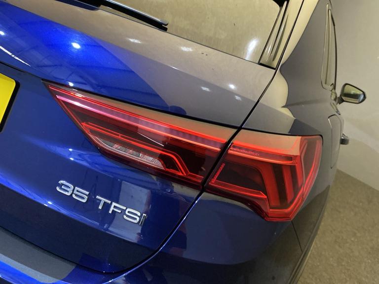 Audi Q3 Photo spincars-caa1de9cf8949b267d582baa3c80fc66ced66cc2.jpg