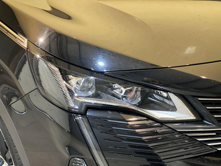 PEUGEOT 3008 Photo spincars-cf02fa06c8ca3a2adeb76fb6c6306cca9e2e1832.jpg