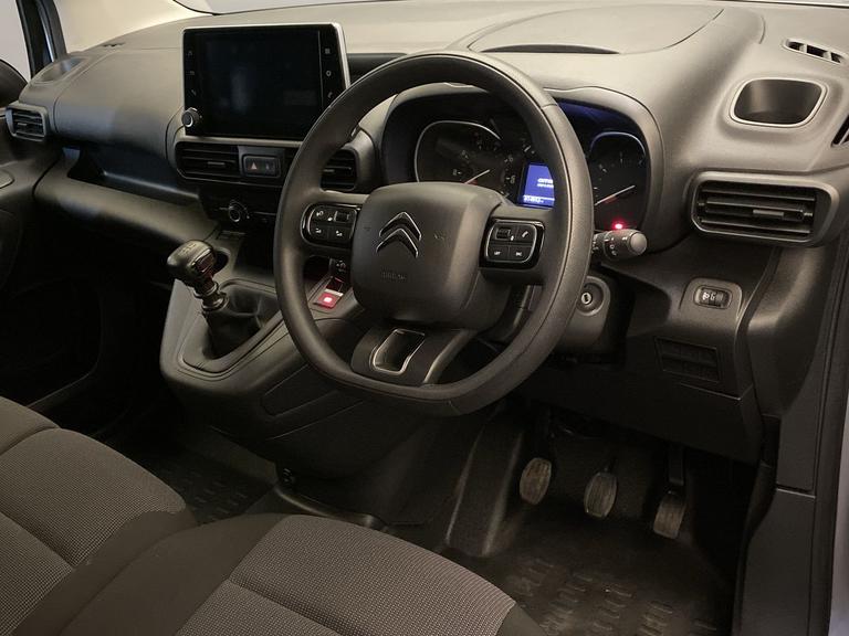 CITROEN BERLINGO Photo spincars-d4dd026041717f657bb0640b66a938ef381b8733.jpg