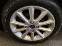 FORD FIESTA Photo 21