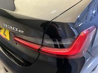 BMW 3 Series Photo 19