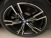 BMW 3 Series Photo 24