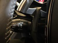 Peugeot 208 Photo 10