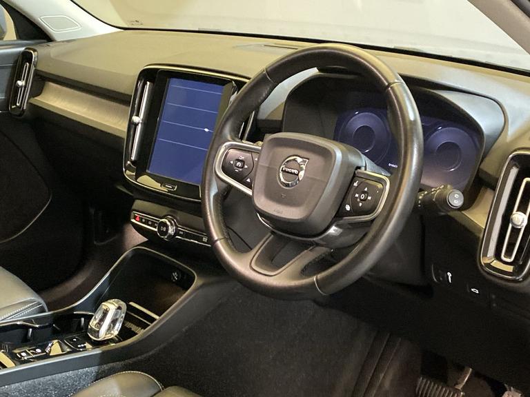 VOLVO XC40 Photo spincars-e35ee263bc7e5f70a5e5eb494b64a31680fe6377.jpg