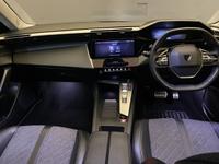 PEUGEOT 408 Photo 4