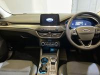 FORD Focus Photo 2