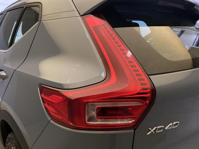VOLVO XC40 Photo spincars-f5b6afc838657e8ffb70324c1ce351710f796e9f.jpg