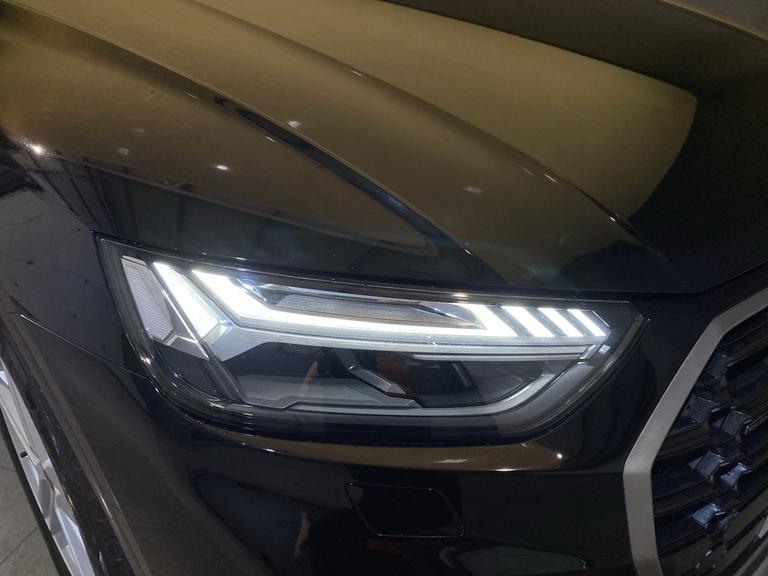 AUDI Q5 Photo spincars-f9c58b55bce48a231d39ff68de003be16a9842a3.jpg