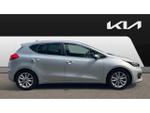 Kia cee'd Photo 4