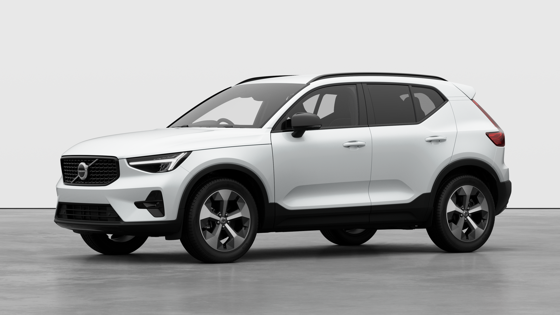 New Volvo XC40 XC40 Plus £40,090.01 Crystal White | Mon Motors